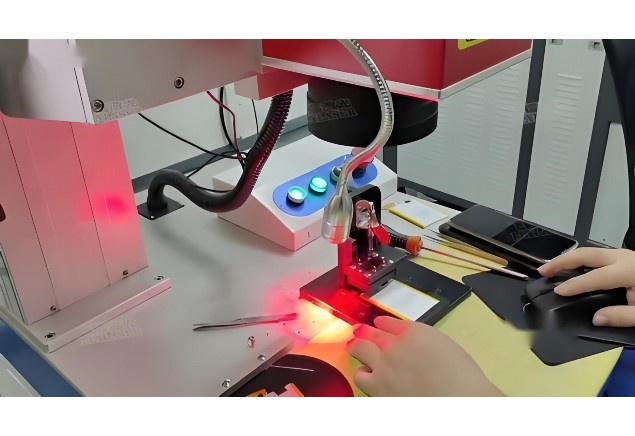 PCB在線(xiàn)激光鐳雕機功率怎么選